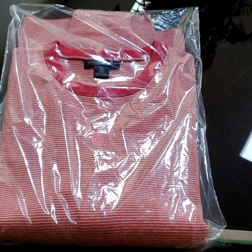 Banana Republic XL regular men's long sleeve dry cleaned sweater
